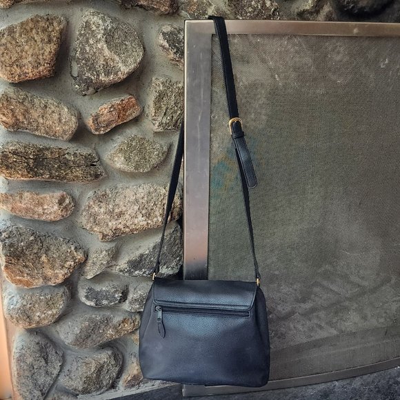 First Issue Black Faux Leather Shoulder Bag - Picture 11 of 16